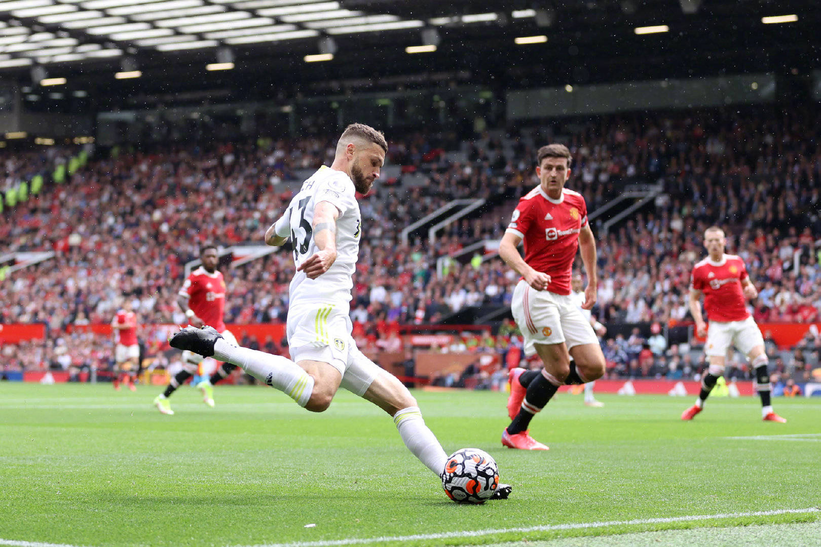 双打赛事以 双打赛事以